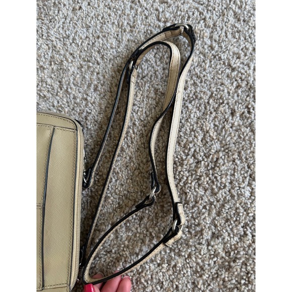 Tignanello gold Crossbody Bag Genuine Leather Wallet Organizer Small Purse - Picture 7 of 9